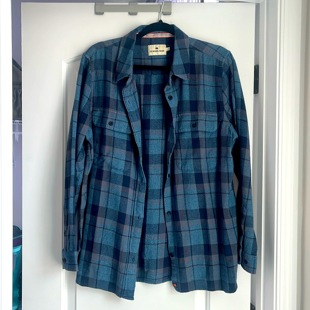 Normal Brand blue flannel. Women’s Large.
